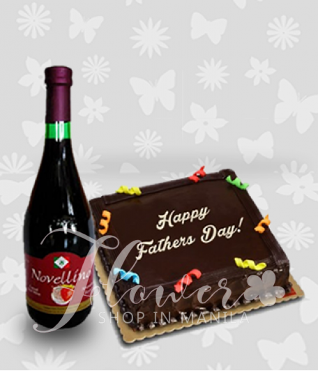 Chocolate Cake and Novellino Passion Strawberry Wine